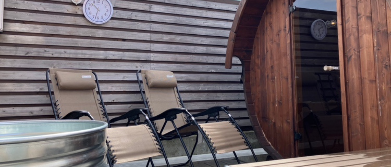 サウナ付きドームテント3